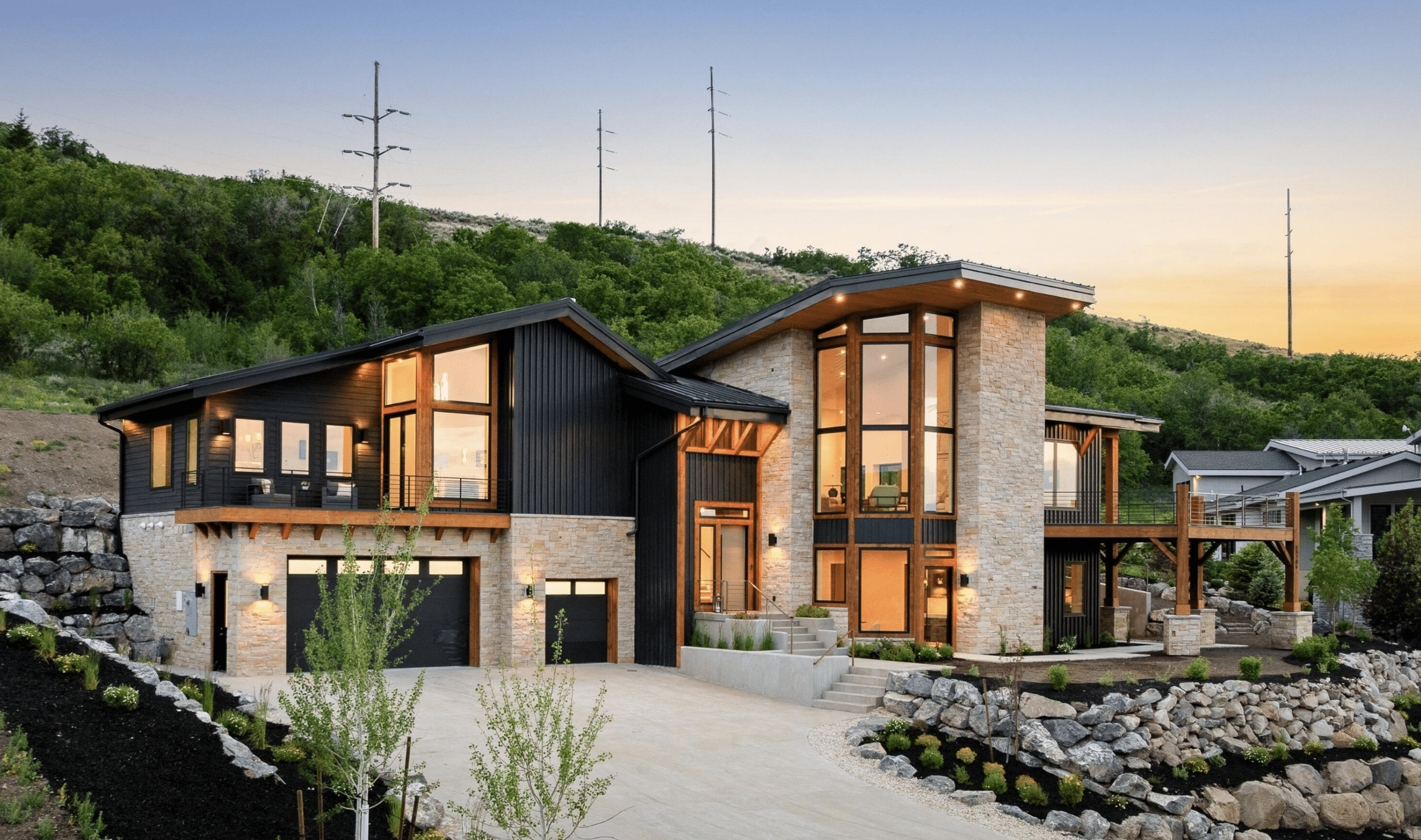 Homes for sale in SkyRidge Utah above the northwest shore of the Jordanelle Reservoir